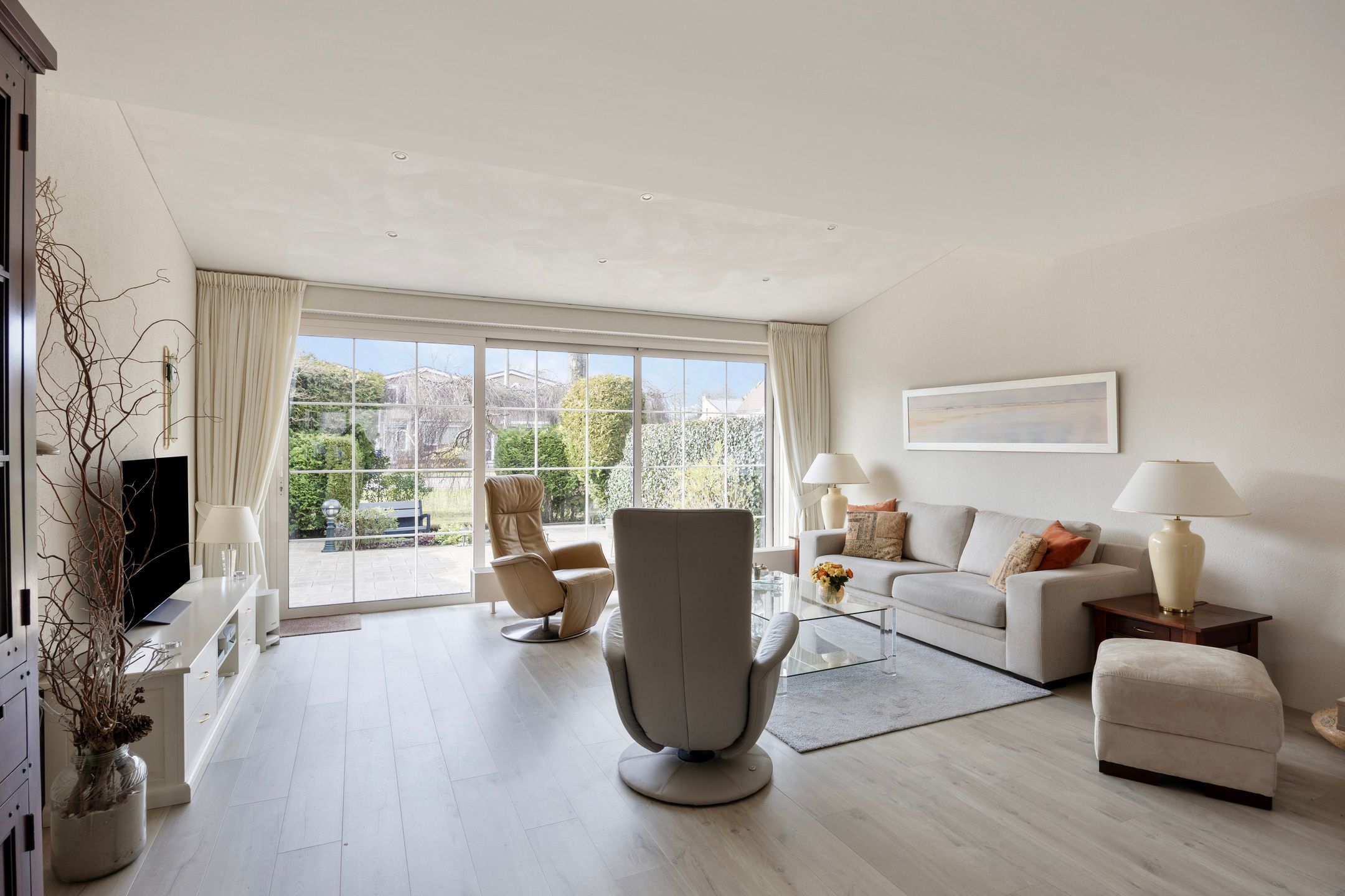 Spacious extended corner home with water garden and solar panels — 15