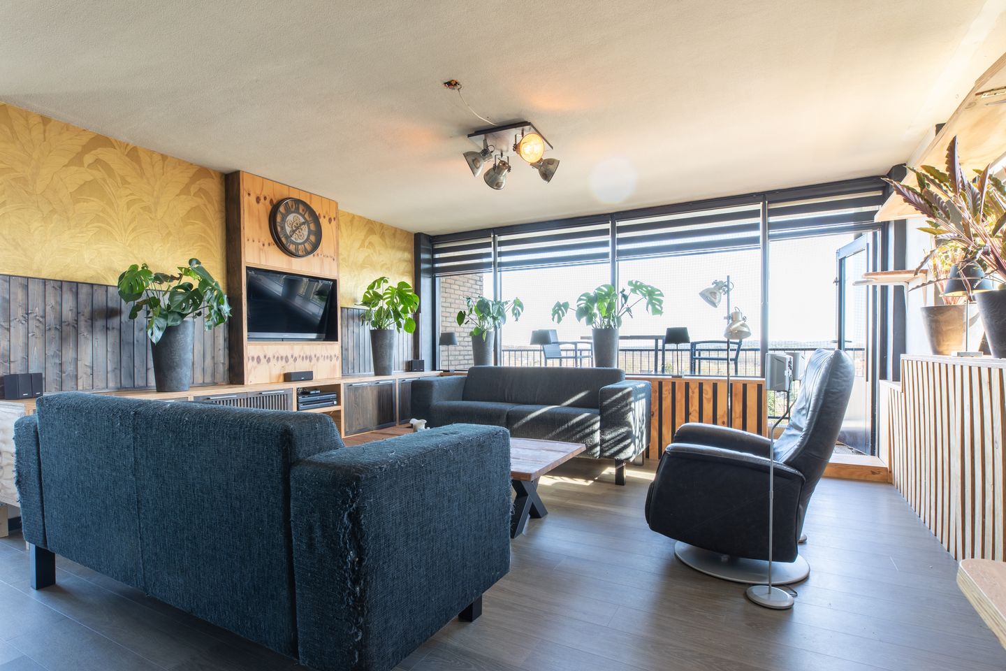 Foto 4 van Vrieheidepark 99