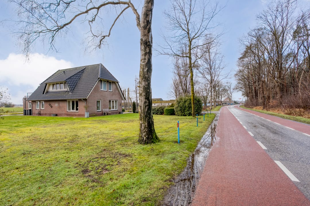 Foto 11 van Beerzerhaar 36-A