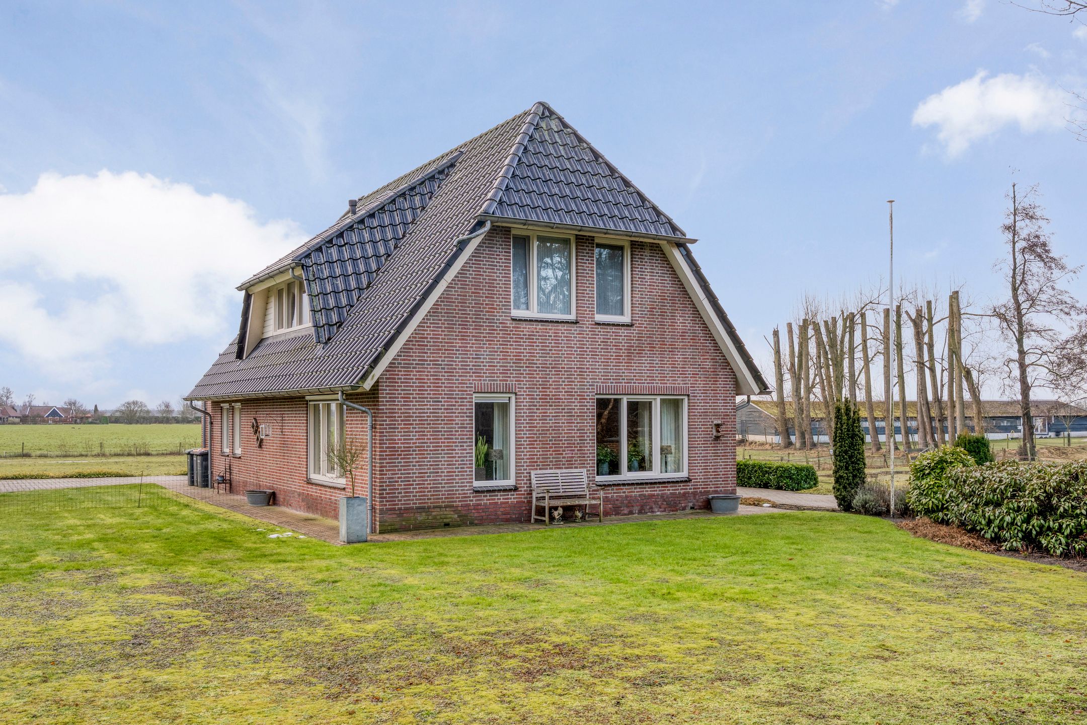 Foto 15 van Beerzerhaar 36-A