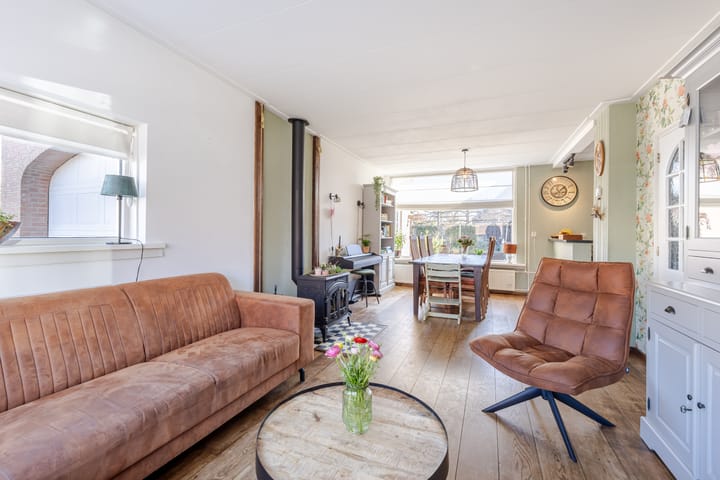 Photo 4 of Graaf Adolfstraat 1