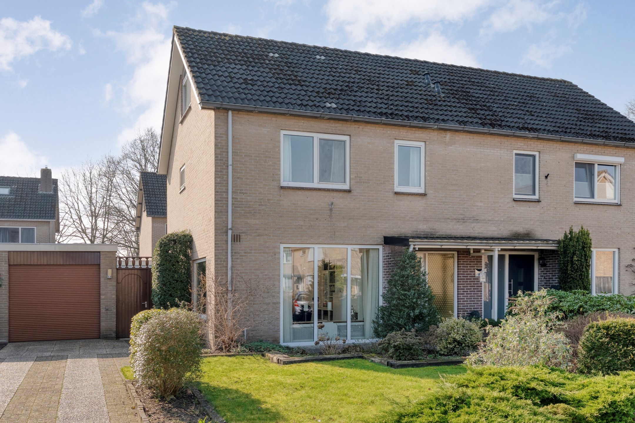 Buying a house in The Netherlands., E E G laan 8