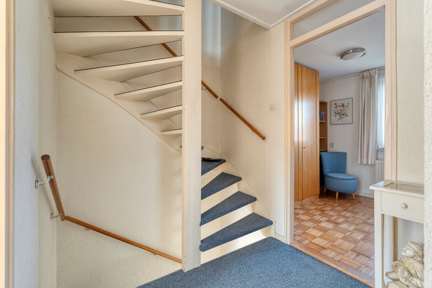 Foto 19 van E E G laan 8