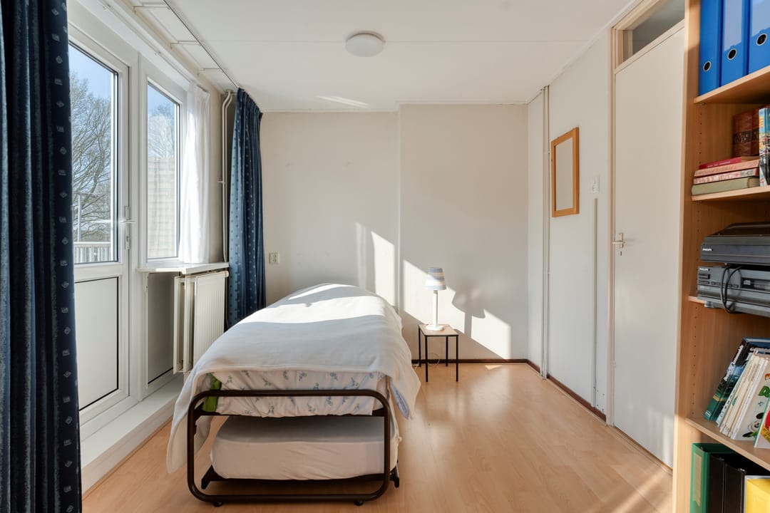 Foto 26 van E E G laan 8