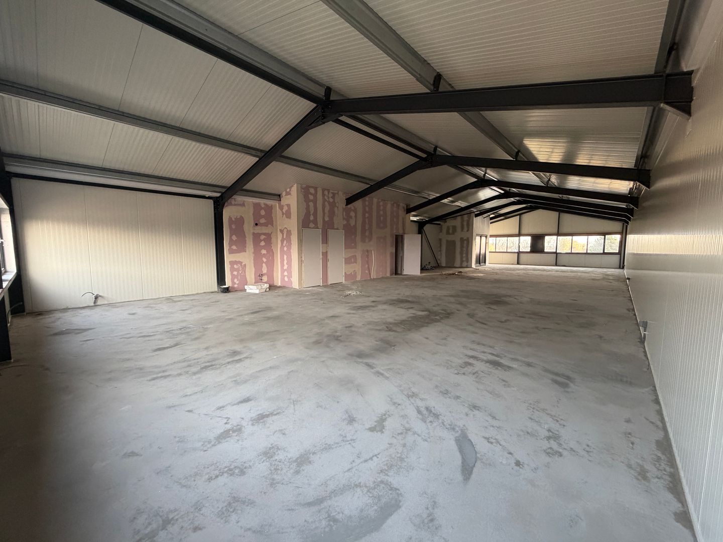 View photo 5 of Haarlemmerstraatweg 71-E