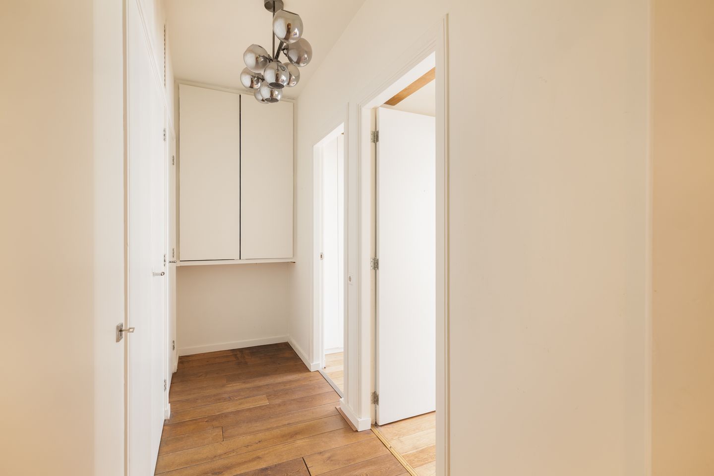 Foto 19 van Woestduinstraat 68-H