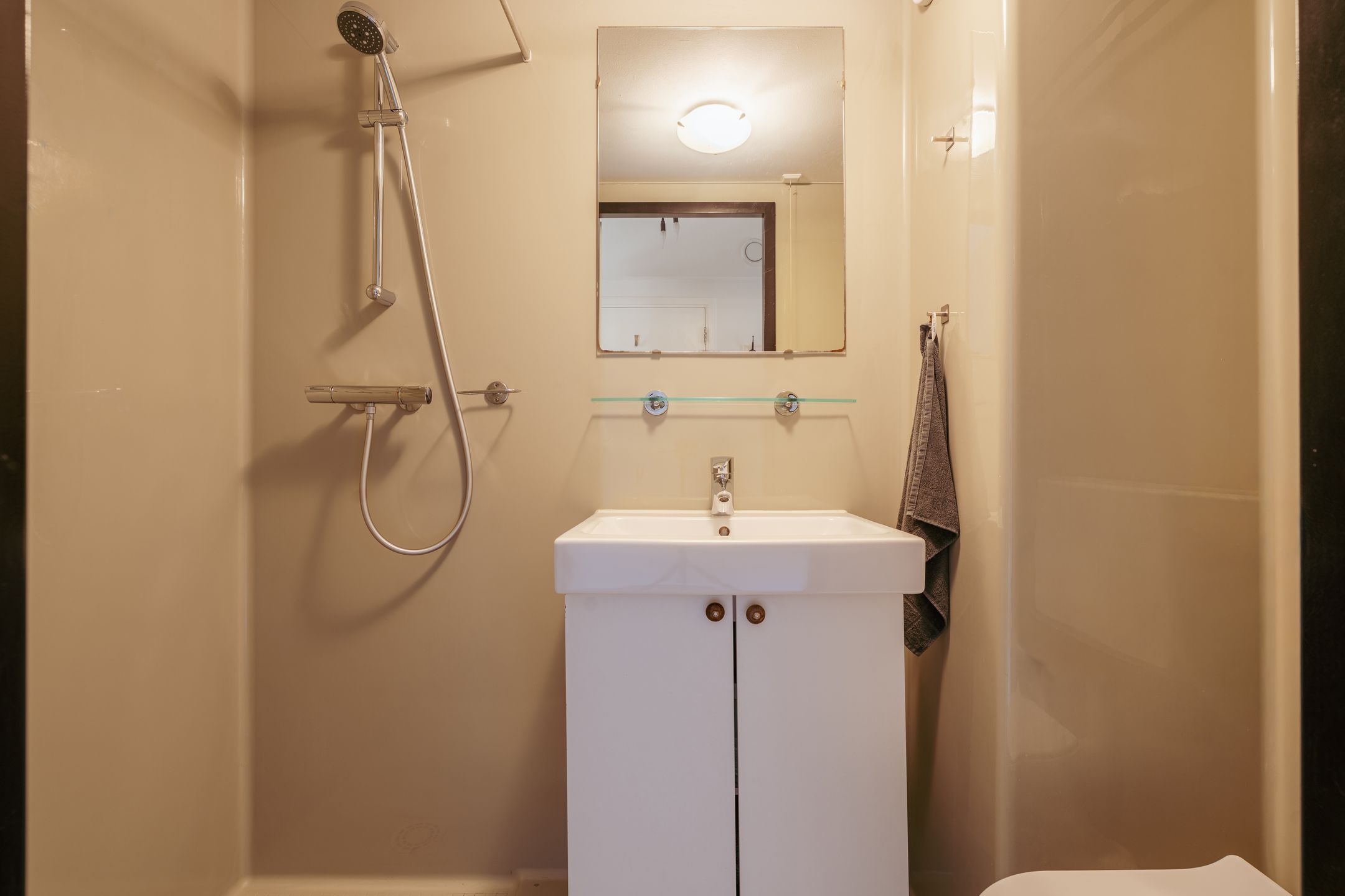 Foto 18 van Leeuwenhoekstraat 13