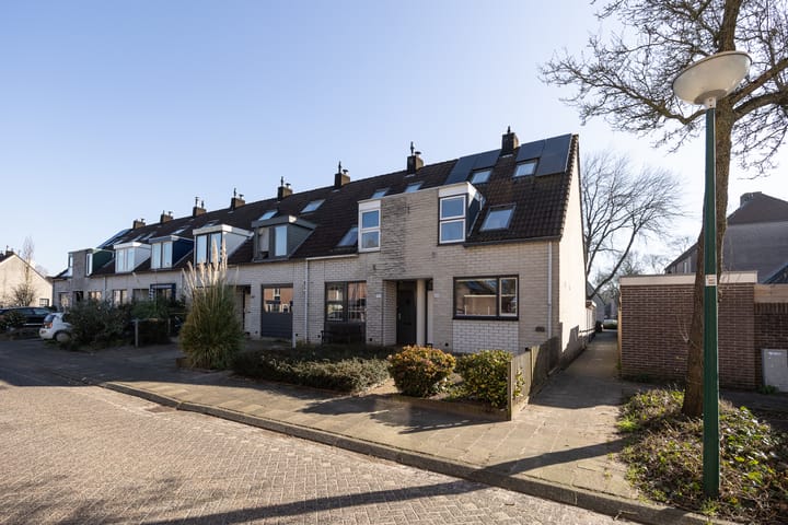 Foto 2 van Claverenbladstraat 133