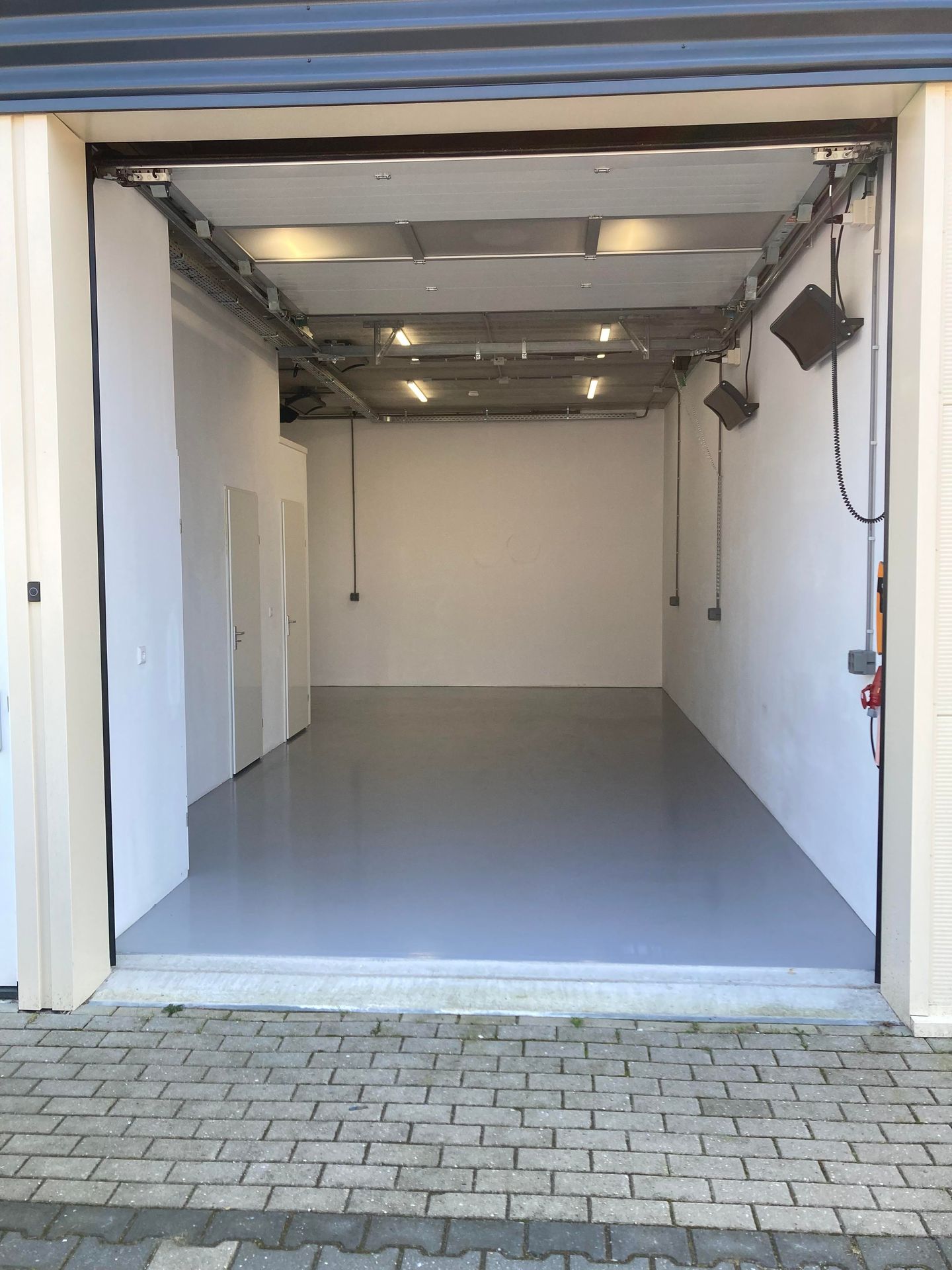 View photo 3 of Edvard Munchweg 26-J