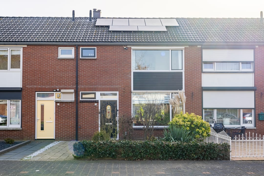 Foto 1 van Tulpenstraat 3