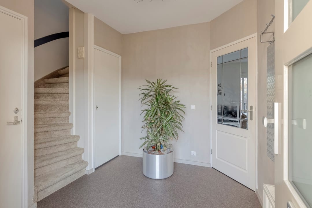 Foto 7 van Goudenregenplantsoen 16