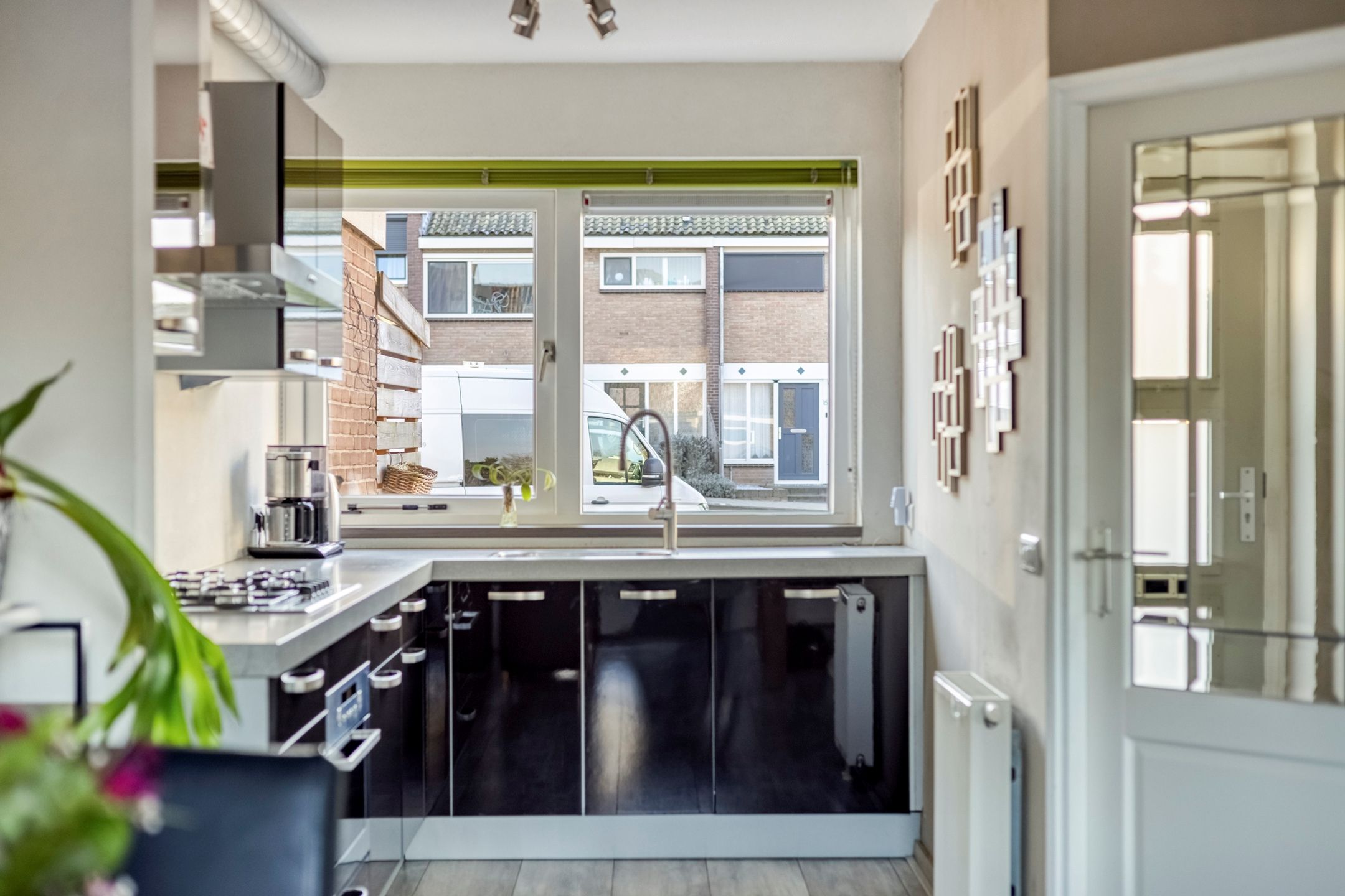 Foto 15 van Goudenregenplantsoen 16