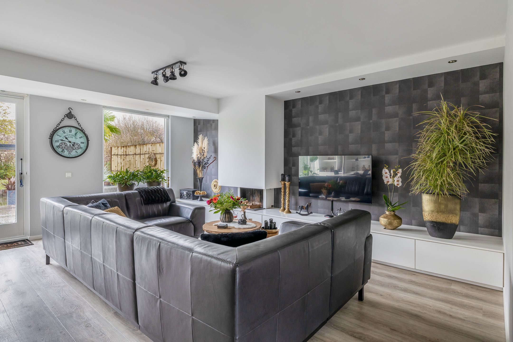 Foto 9 van Nolensstraat 25