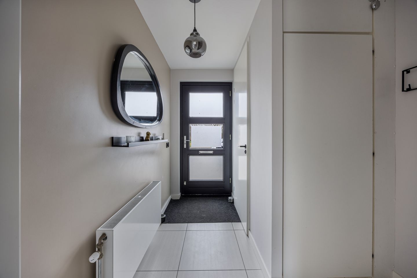 Photo 10 of Biesbosstraat 90