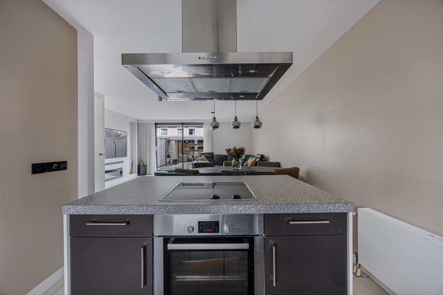 Photo 19 of Biesbosstraat 90