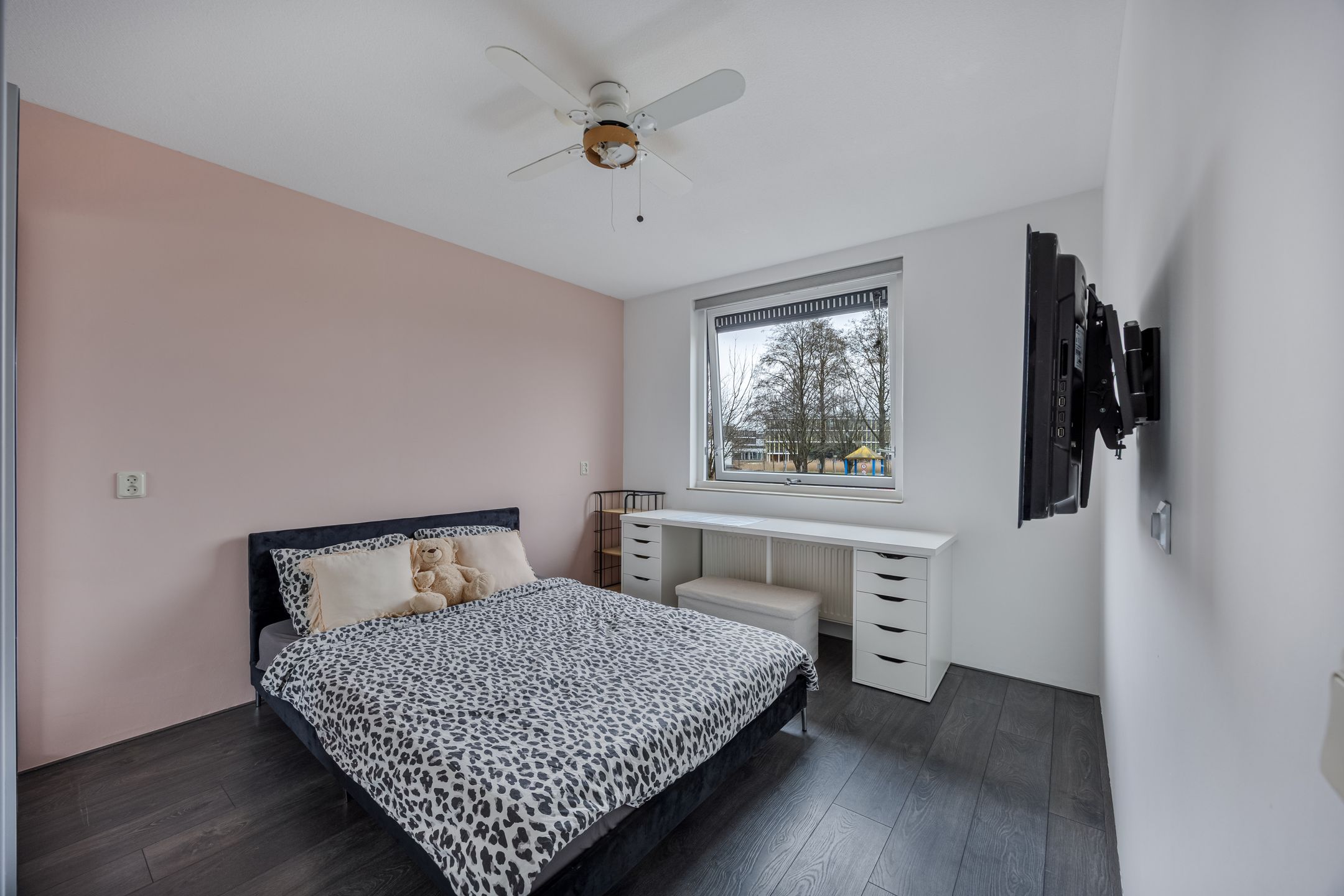 Photo 27 of Biesbosstraat 90