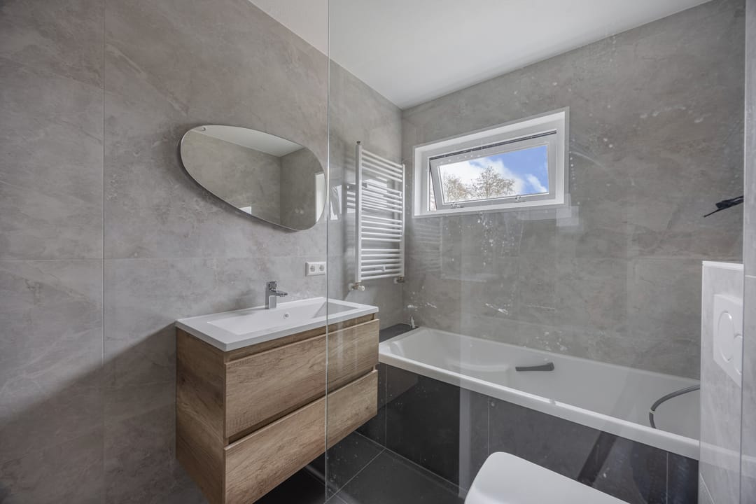 Photo 32 of Biesbosstraat 90