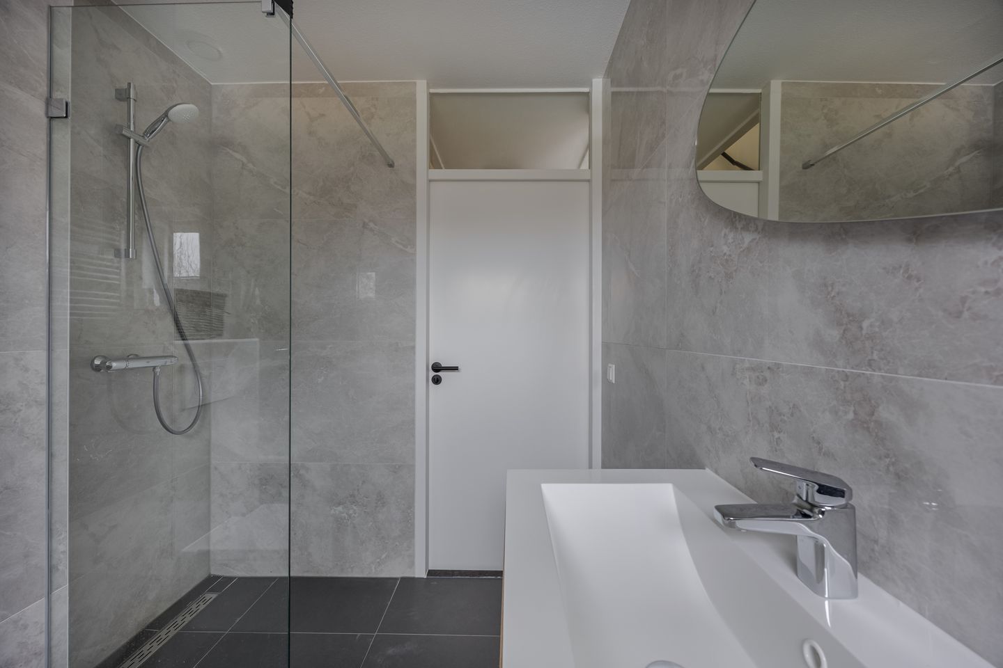 Photo 34 of Biesbosstraat 90