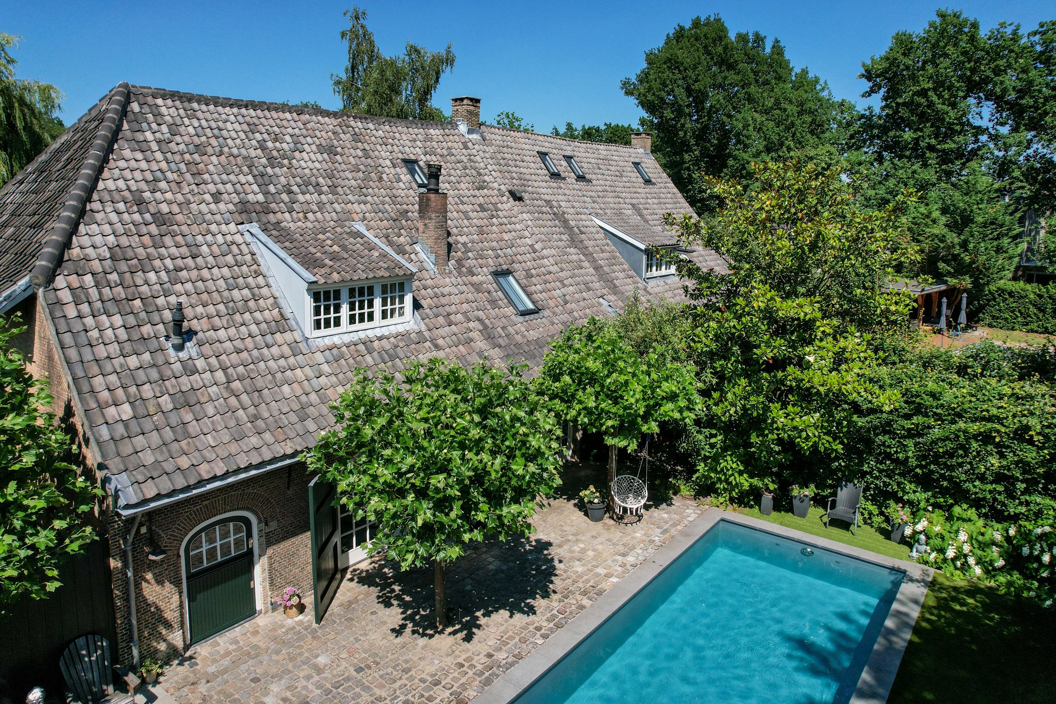 Photo 6 of Dorstseweg 4-A