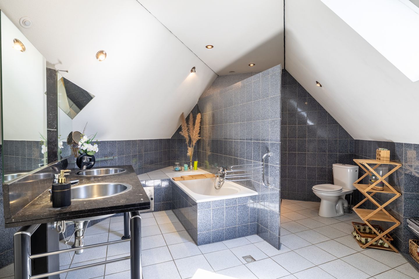 Photo 55 of Dorstseweg 4-A