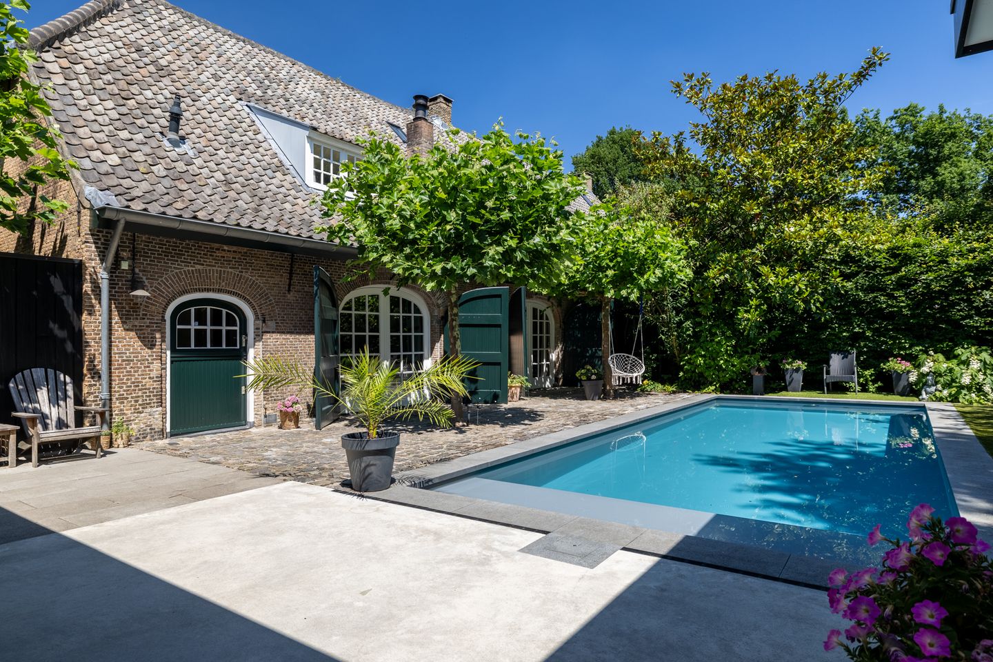 Photo 80 of Dorstseweg 4-A