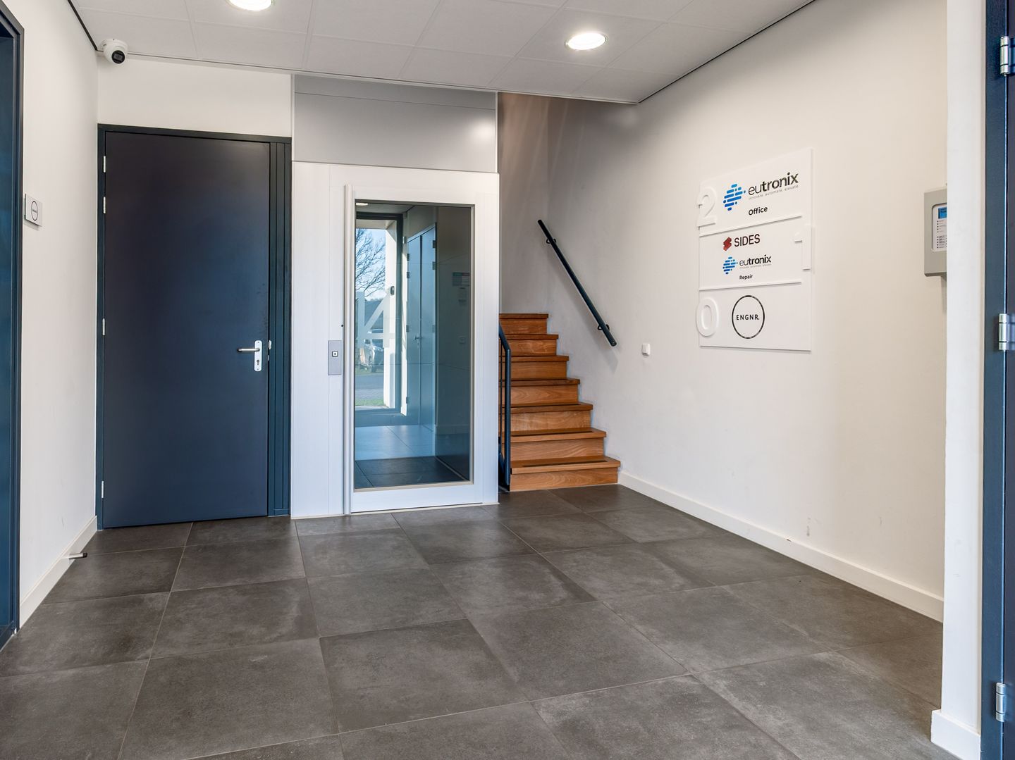 Bekijk foto 3 van Bredasebaan 14