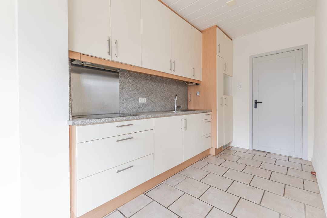 Photo 13 of Hubert van Nispenstraat 12