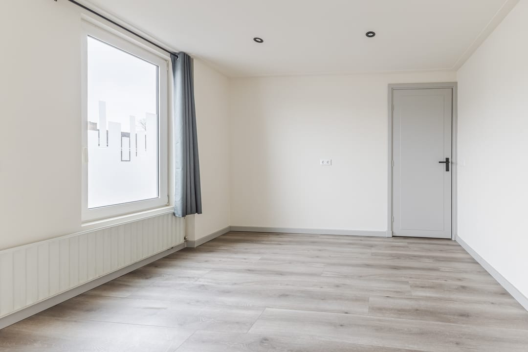 Photo 16 of Hubert van Nispenstraat 12