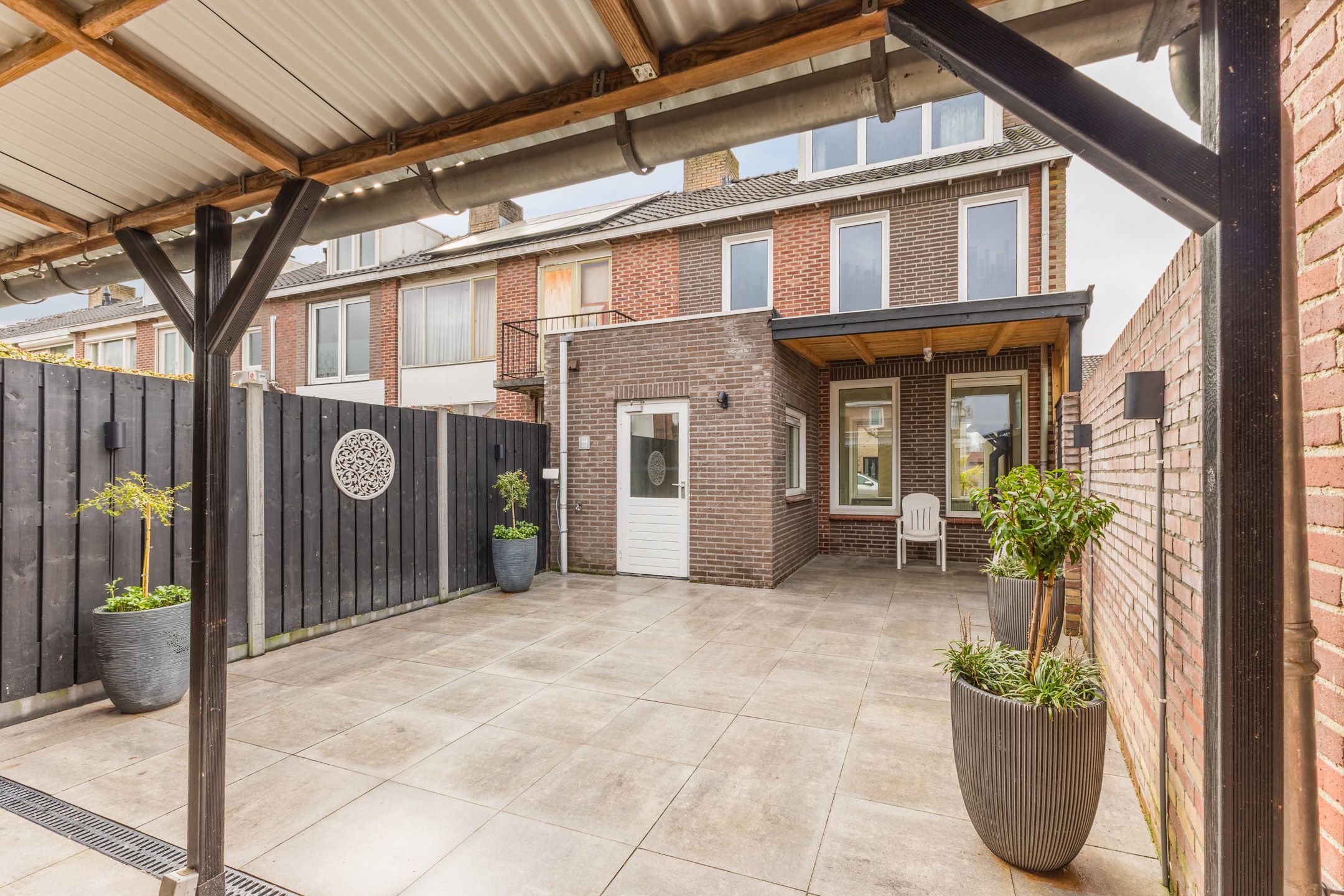 Photo 33 of Hubert van Nispenstraat 12