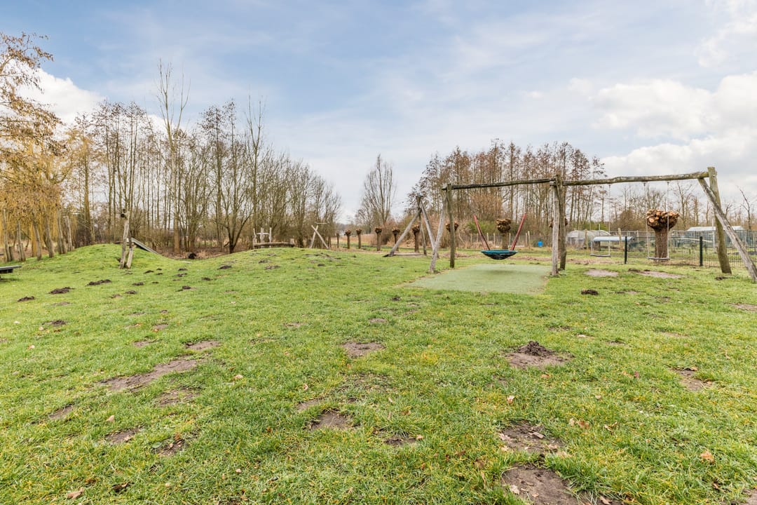 Photo 38 of Hubert van Nispenstraat 12