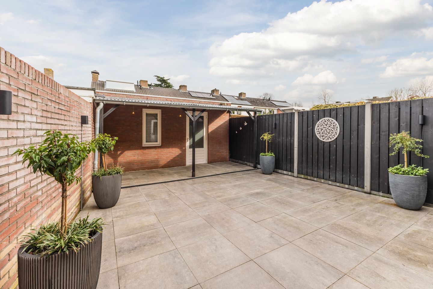 Photo 5 of Hubert van Nispenstraat 12