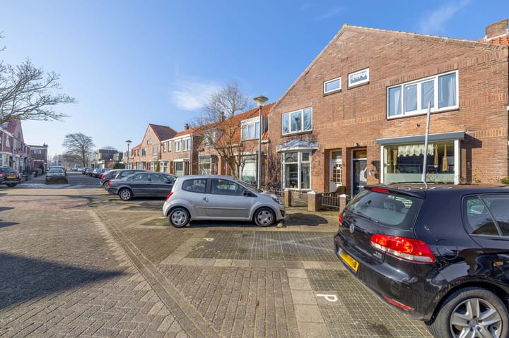 Foto 2 van van der Duyn van Maasdamstraat 16