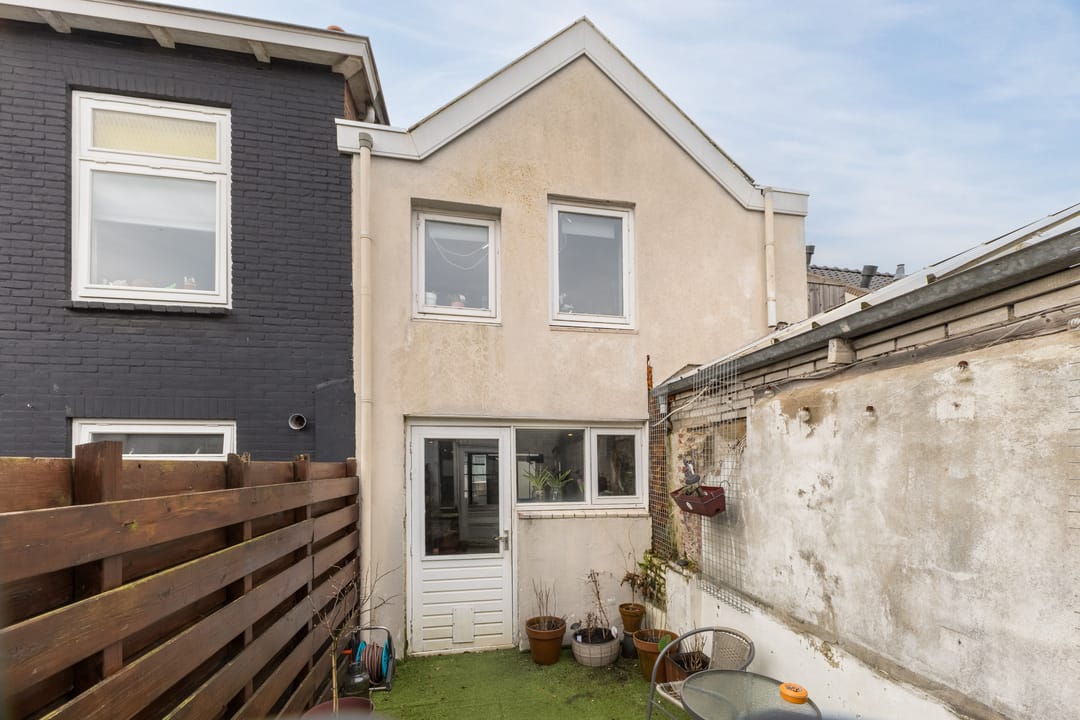 Foto 17 van Naaldwijkseweg 4