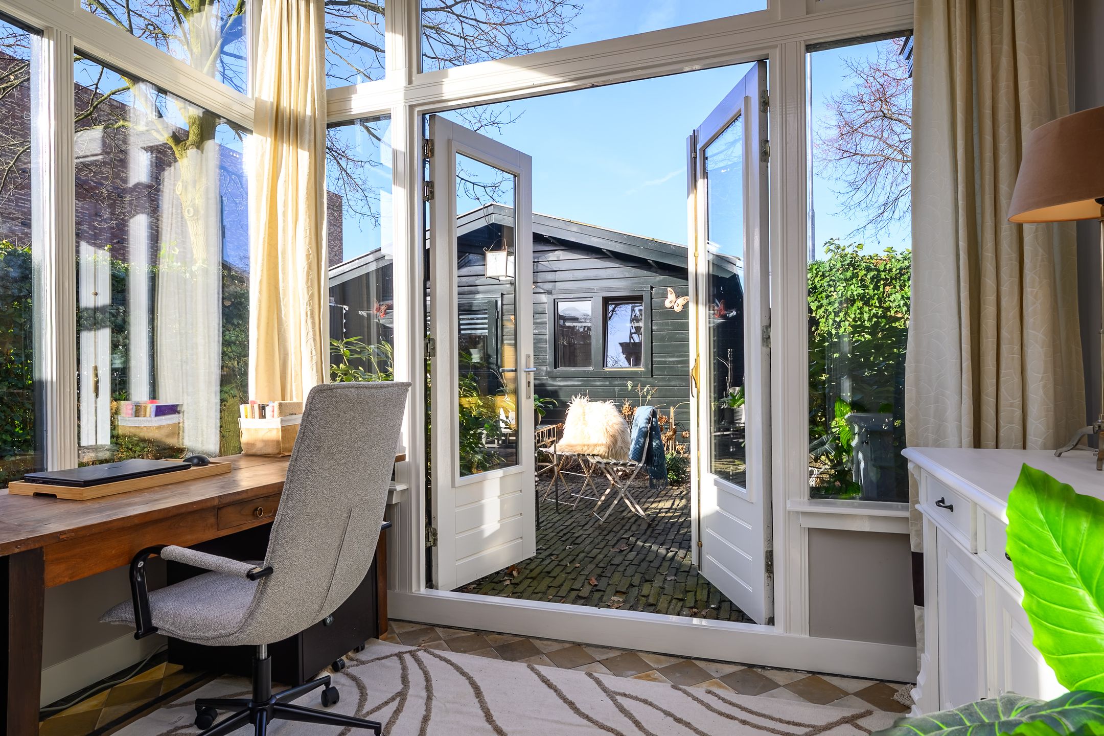 Foto 15 van Larenseweg 133