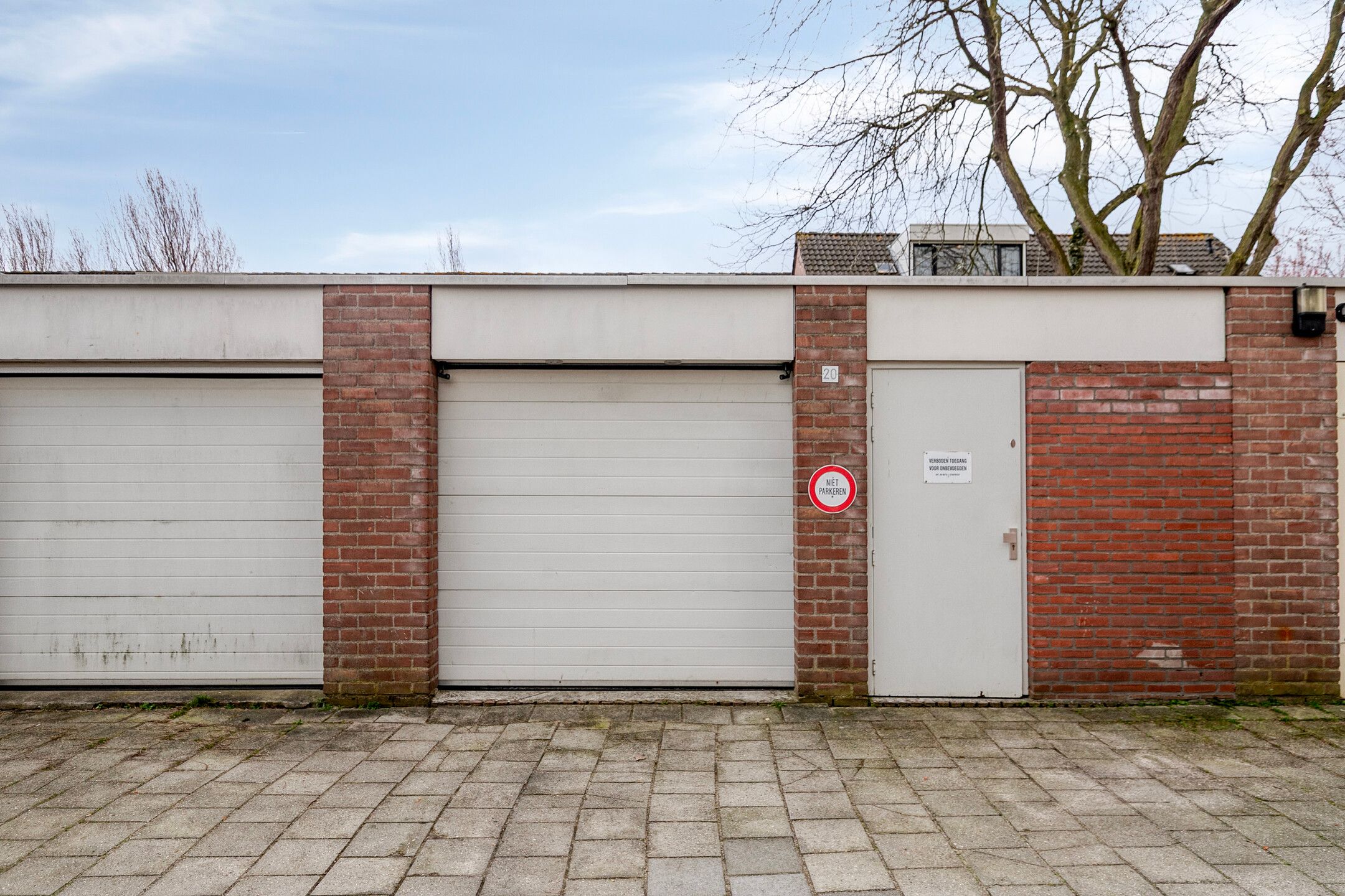 Photo 33 of Armagnaclaan 20