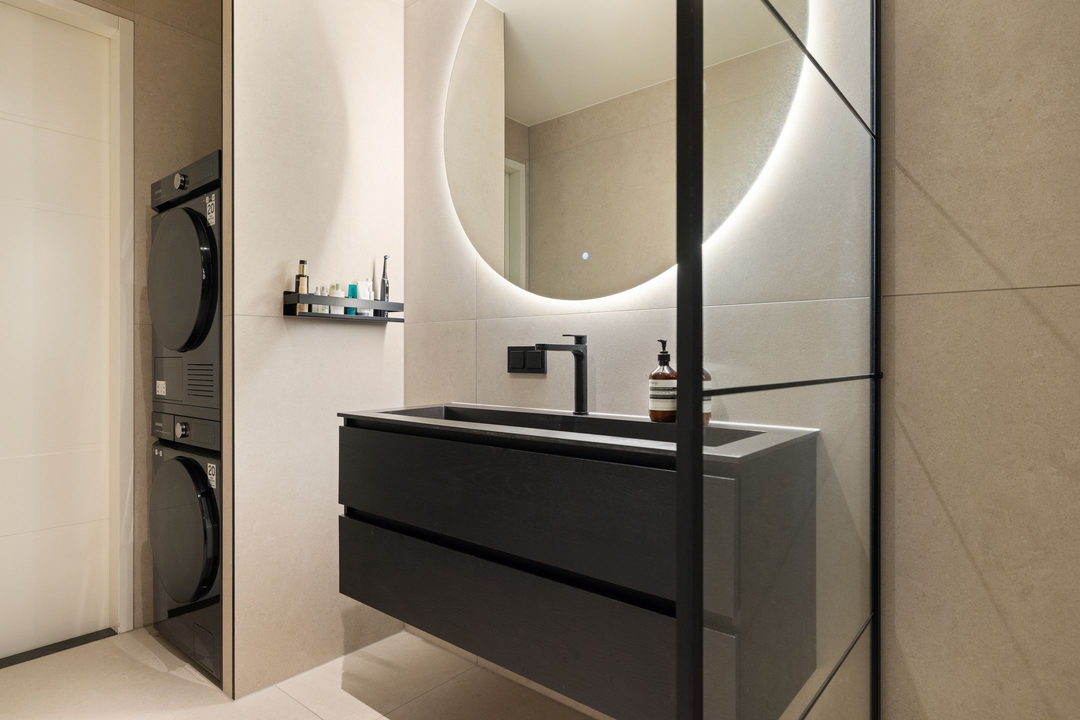 Foto 30 van Faas Wilkesstraat 319