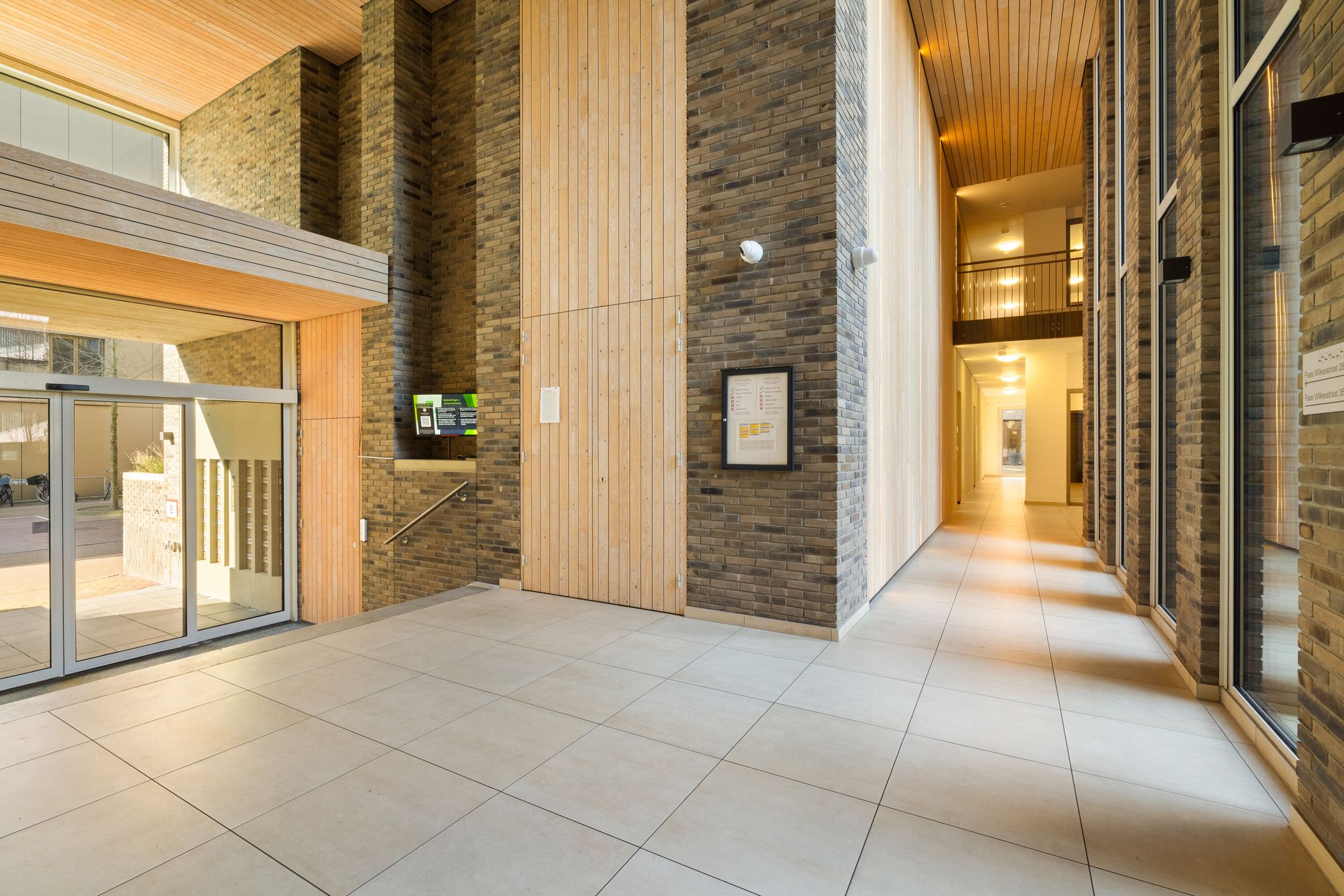 Foto 39 van Faas Wilkesstraat 319