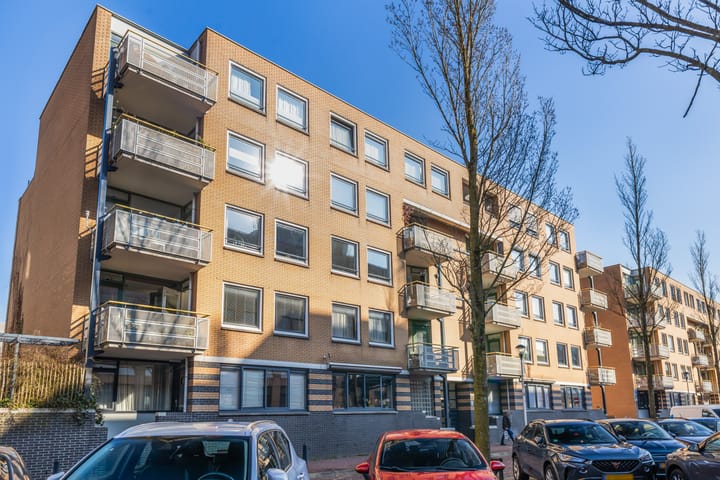 Photo 4 of Arthur van Schendelstraat 233