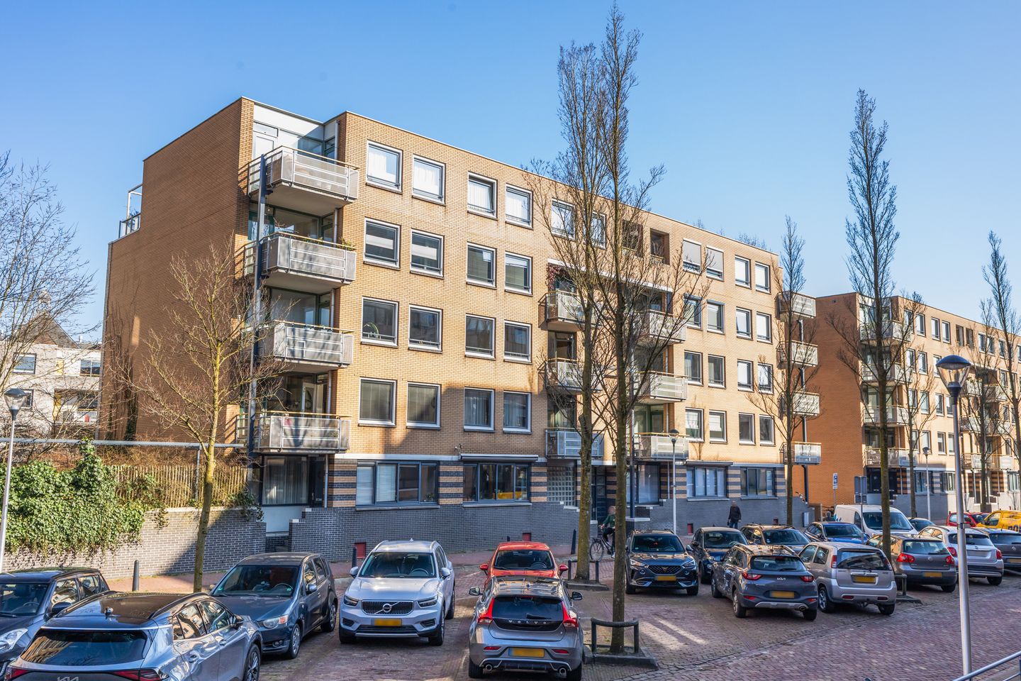 Photo 5 of Arthur van Schendelstraat 233