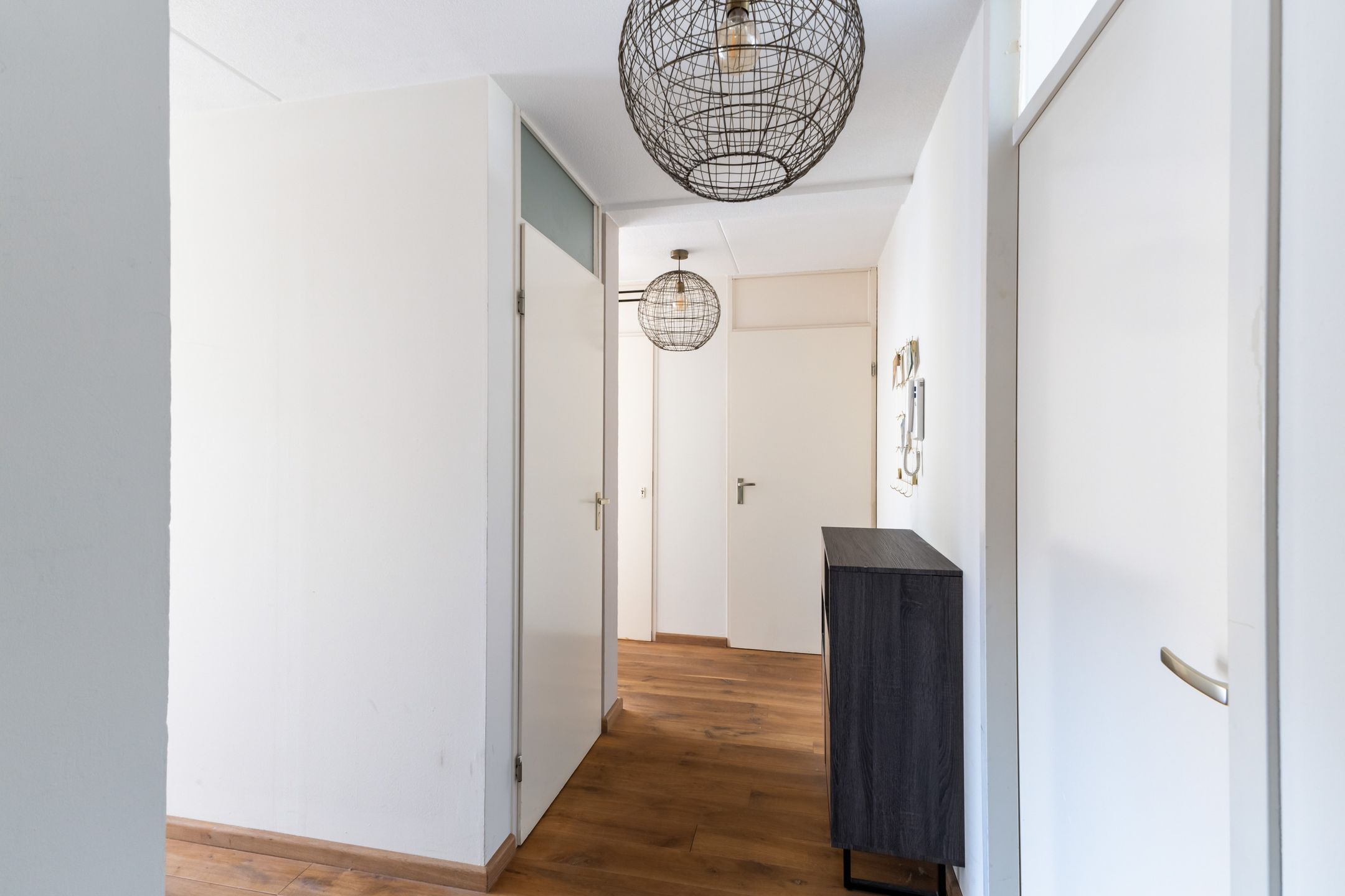 Photo 12 of Arthur van Schendelstraat 233