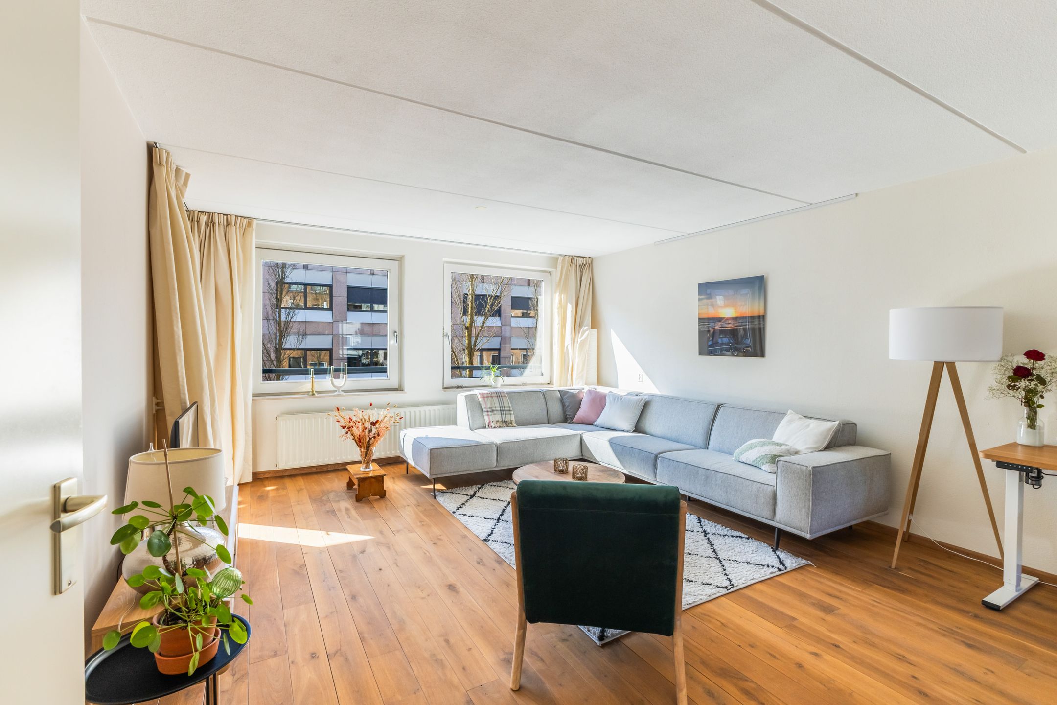 Photo 15 of Arthur van Schendelstraat 233