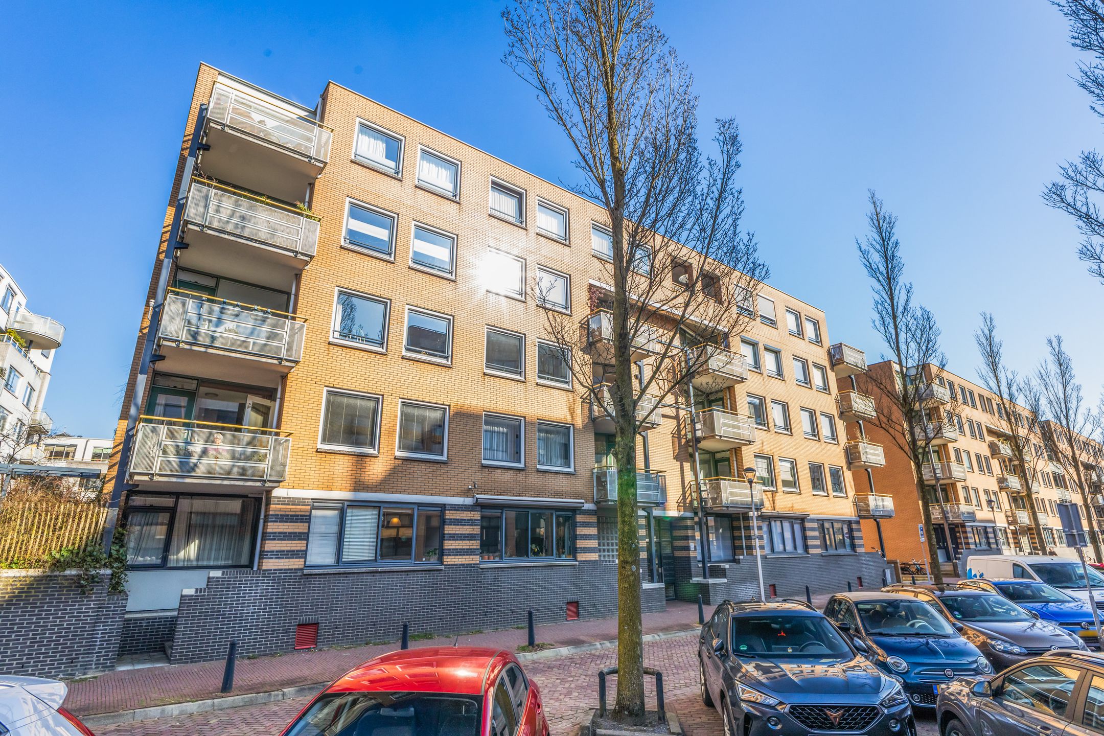 Photo 45 of Arthur van Schendelstraat 233