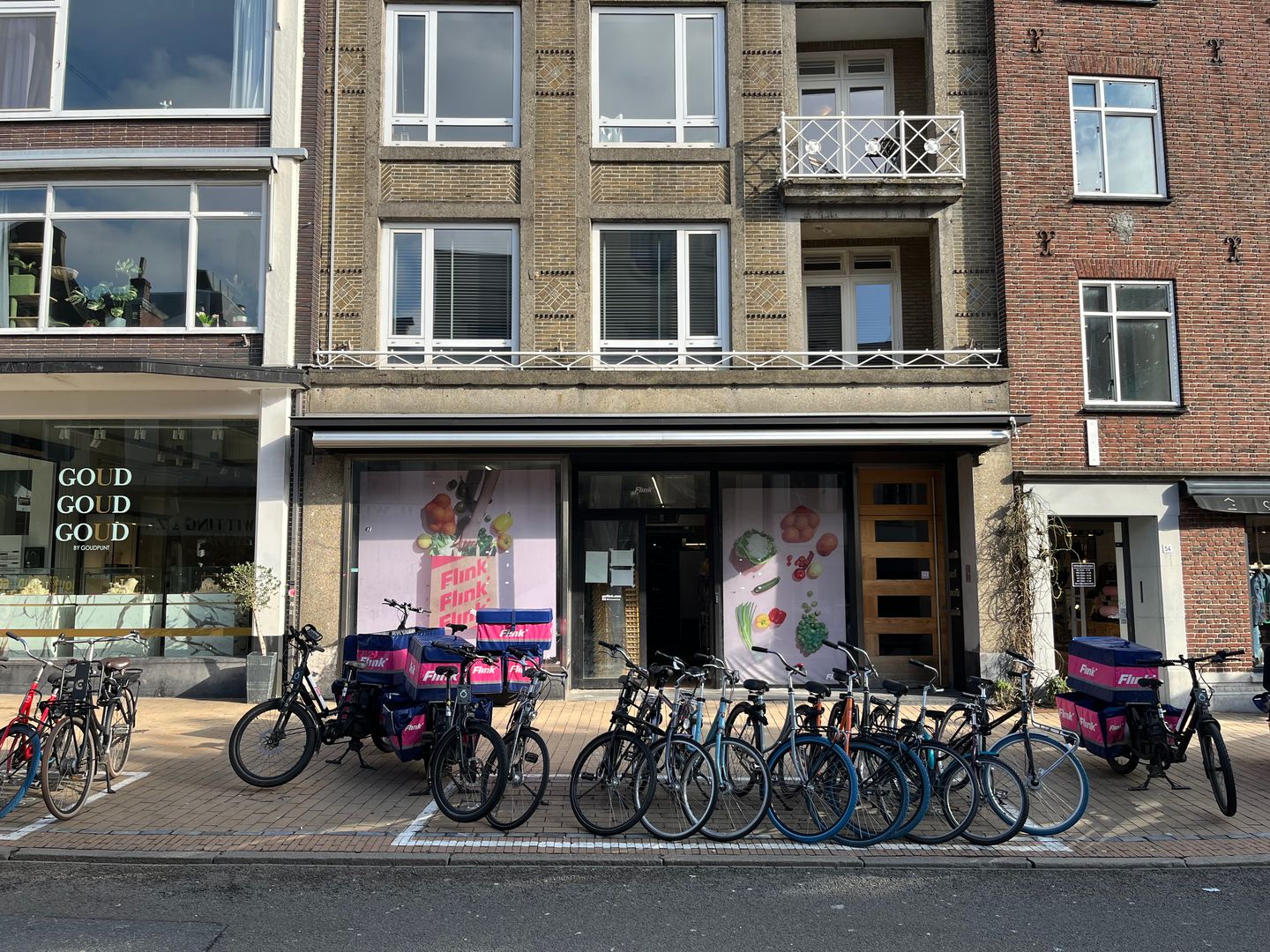 Bekijk foto 2 van Oosterstraat 52