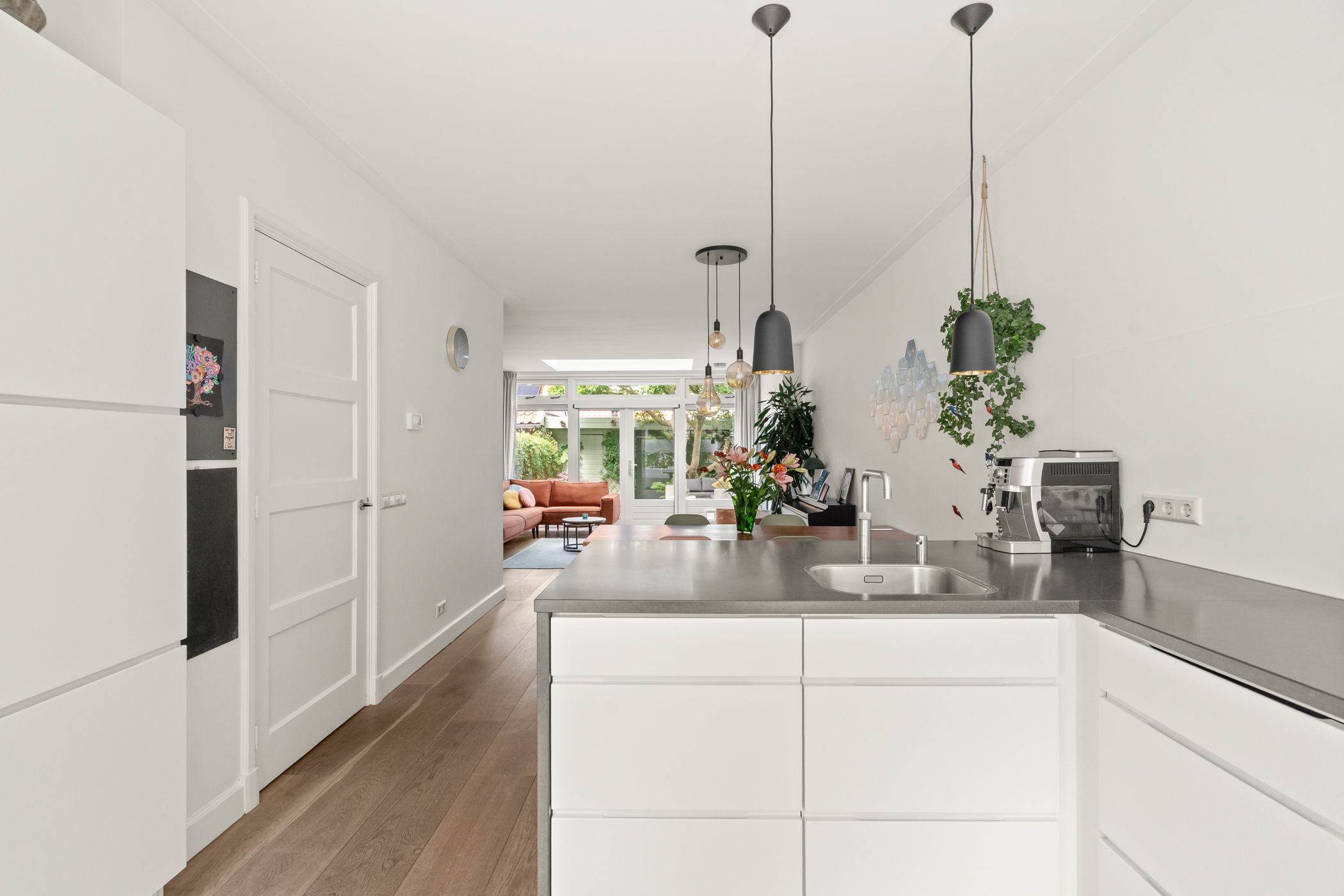 Spacious and Sustainable 1930s Family Home with Modern Extensions in Utrecht — 24