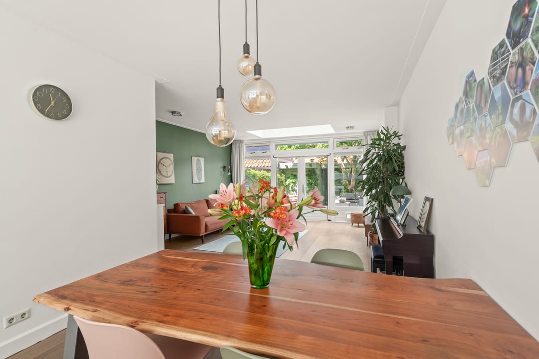 Spacious and Sustainable 1930s Family Home with Modern Extensions in Utrecht — 28
