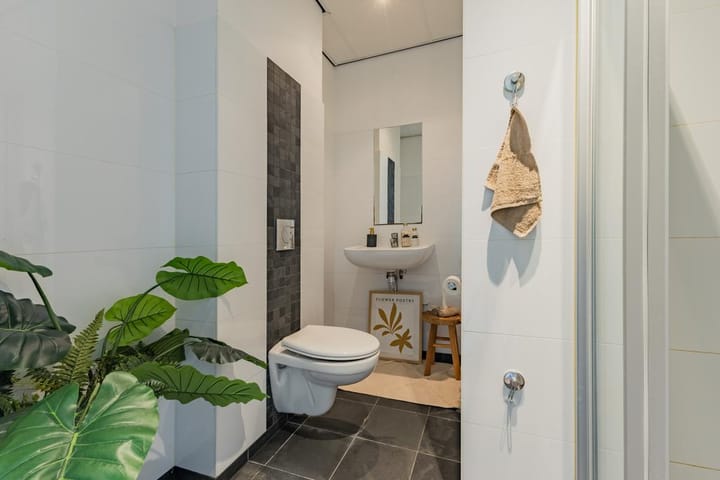Studio te koop: Hertog Hendrik van Brabantplein 16A, Eindhoven