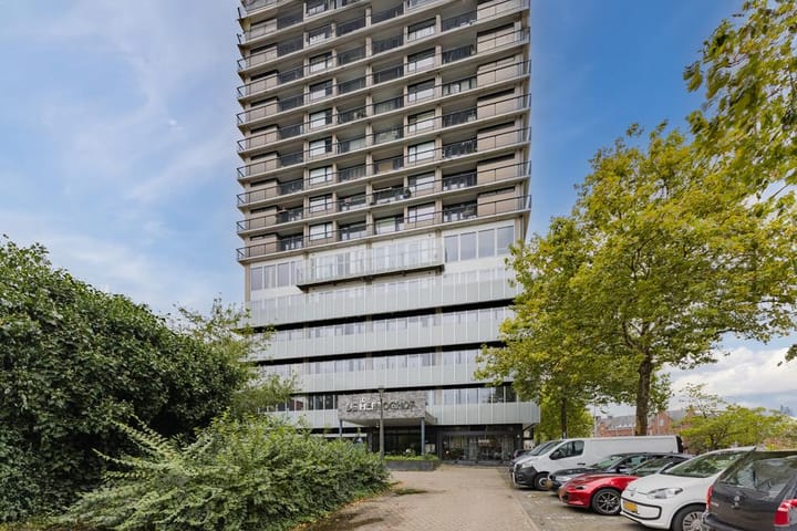Studio te koop: Hertog Hendrik van Brabantplein 16A, Eindhoven
