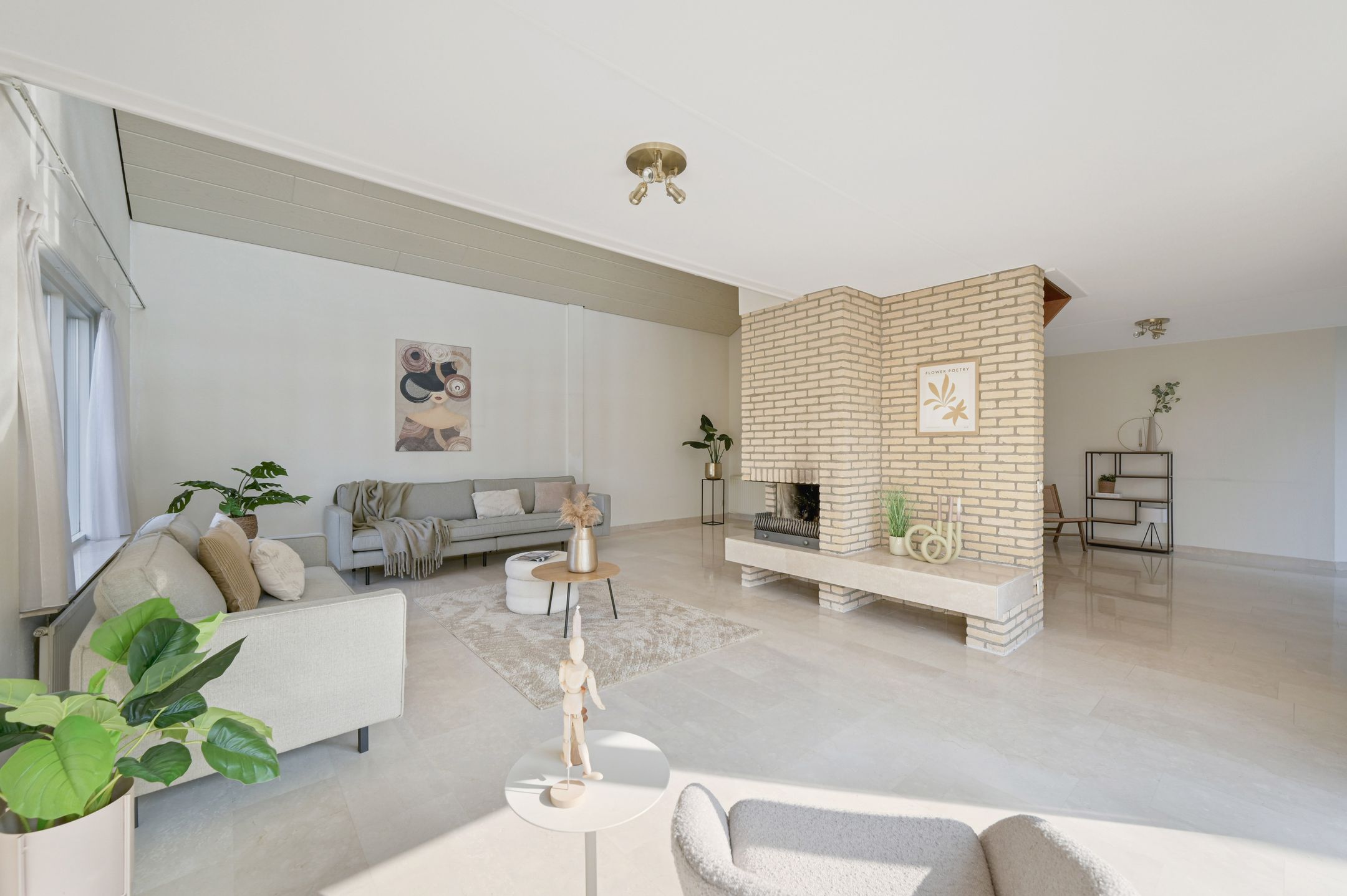 Photo 18 of Reviuslaan 11