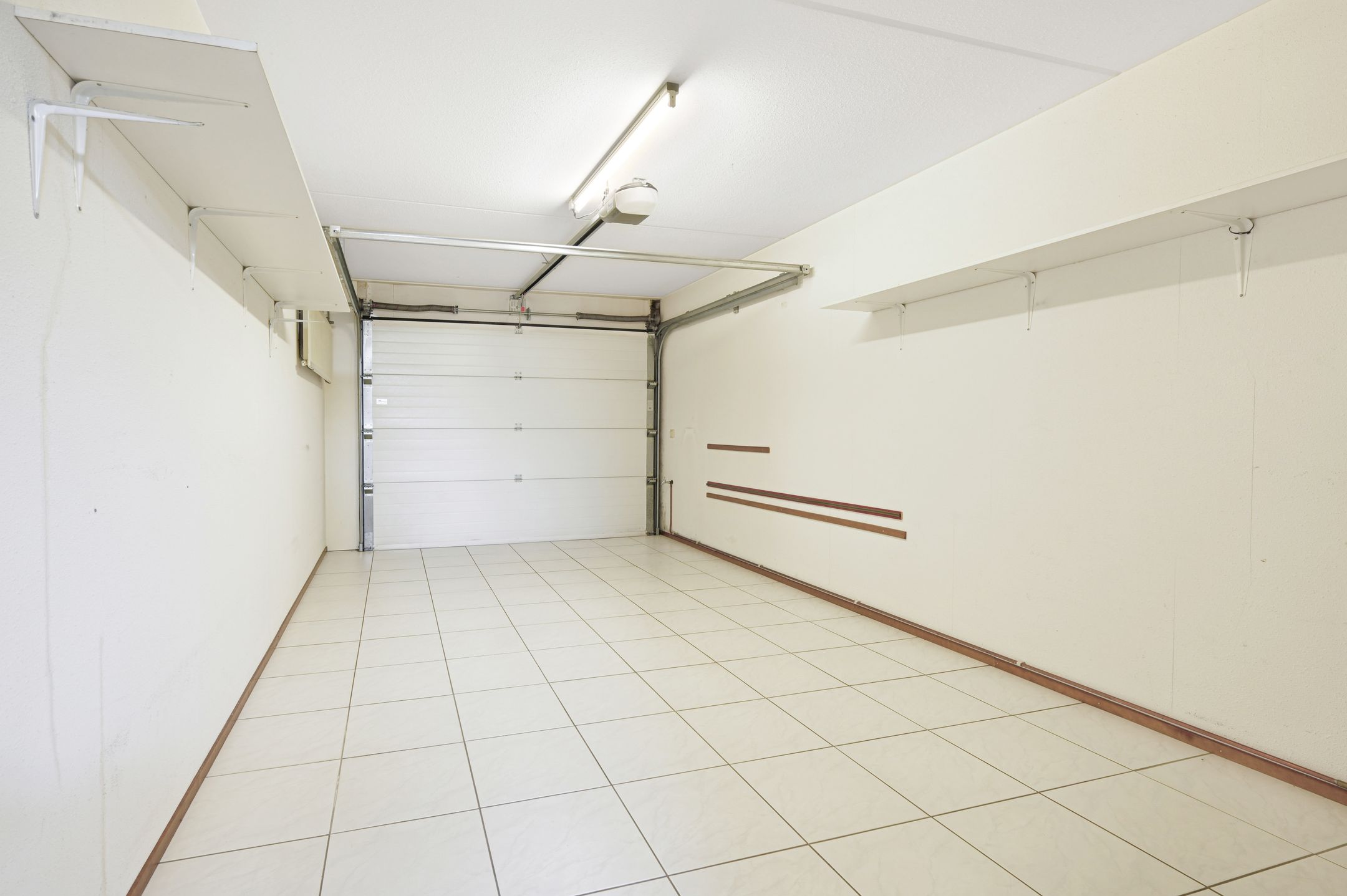 Photo 30 of Reviuslaan 11