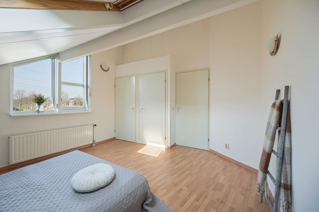 Photo 37 of Reviuslaan 11